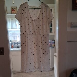 Torrid Ivory Top with Subtle Pattern